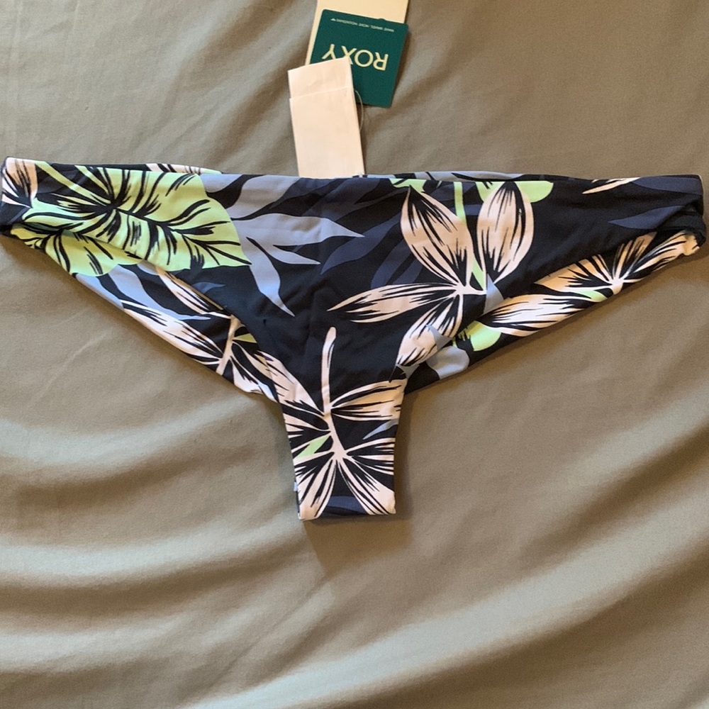 Roxy cheeky bikini bottom